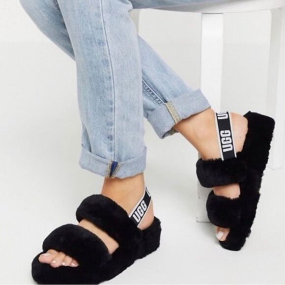 Ugg Fluff Slide Sandals BLACK Belted Ankle Slippers Sz 6 - Picture 1 of 6